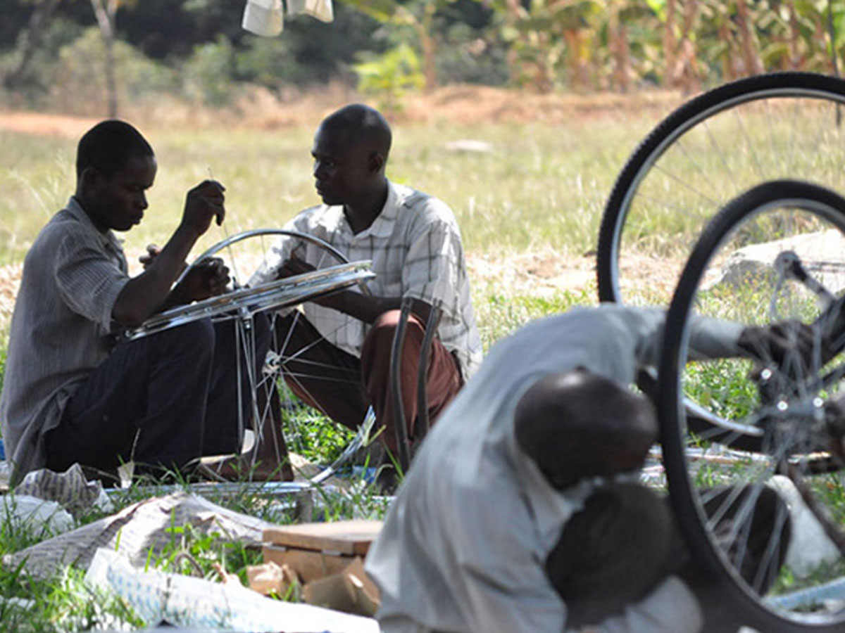 Fahrradwartung In Africa