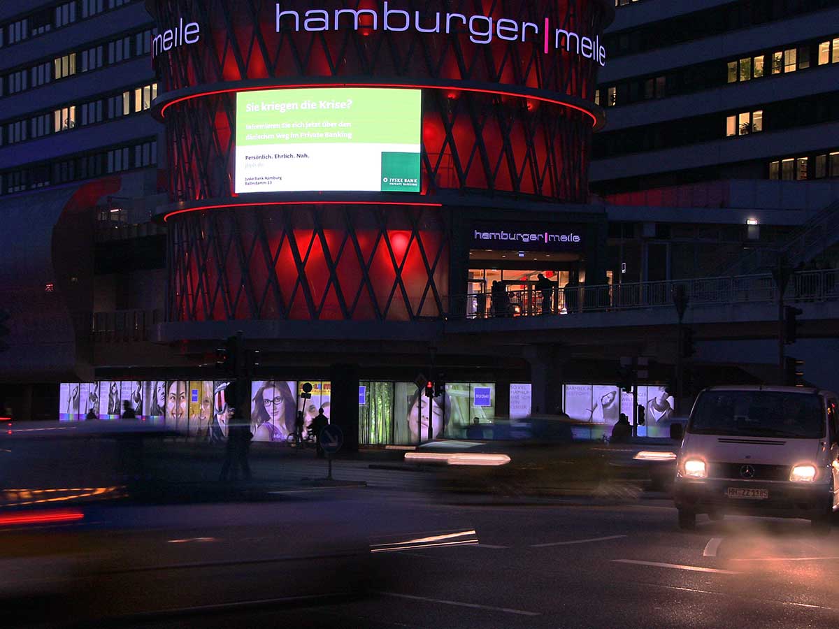 Hamburg Airport Campaign 2012