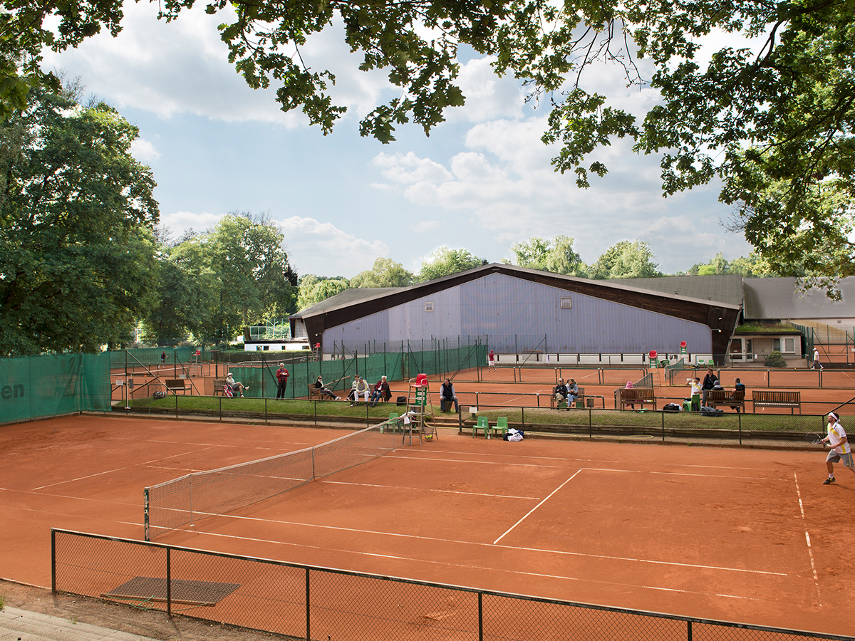 Tennis Facility